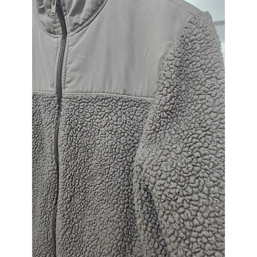 Old Navy Pieced-Yoke Teddy Fleece Jacket Brown Cozy Winter Casual Men's Size M - Picture 3 of 8